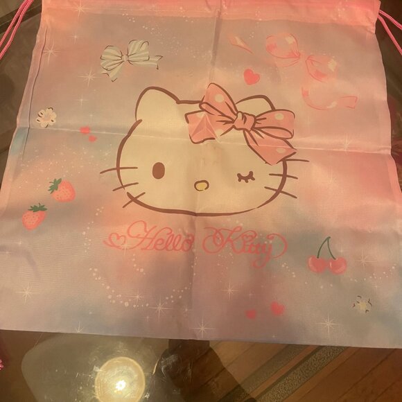 Hello Kitty Kids Drawstring Backpack - Picture 2 of 3